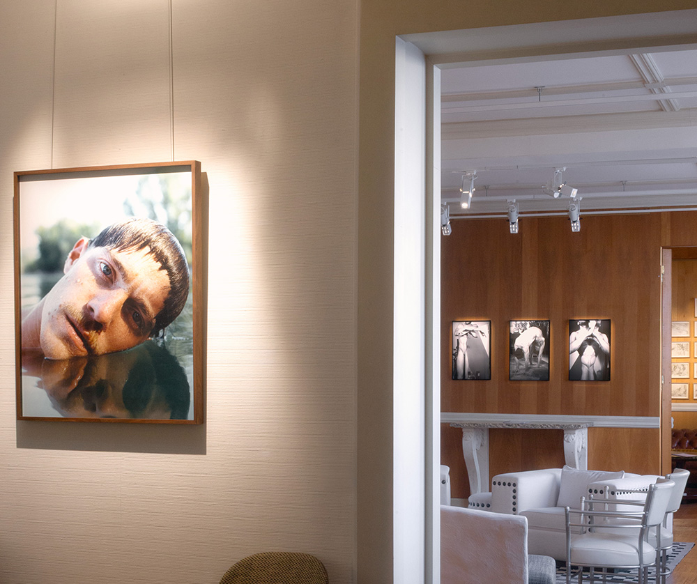 Contre, mais tout contre